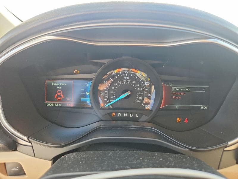 2020 FORD FUSION SEL 9