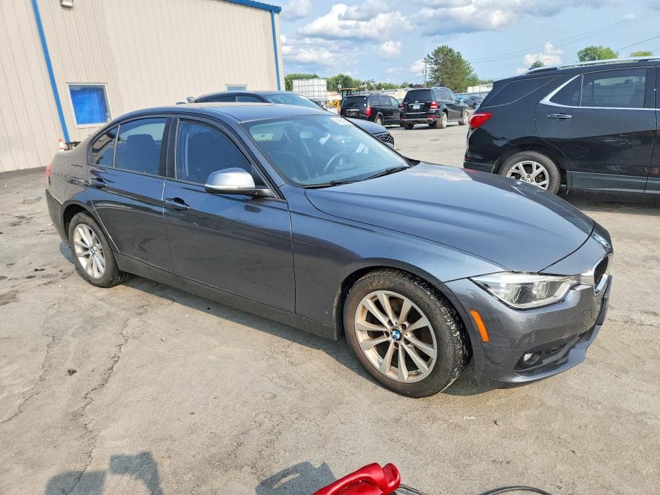 2018 BMW 320 XI 4