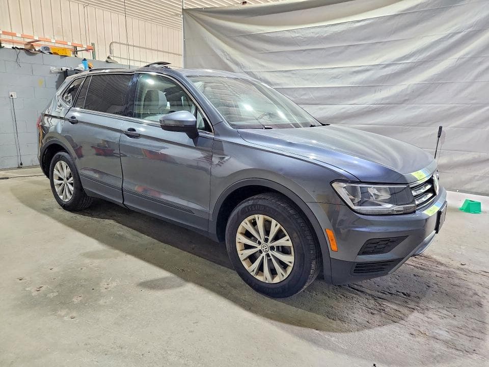 2019 VOLKSWAGEN TIGUAN SE 4
