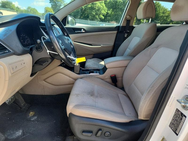 2017 HYUNDAI TUCSON VALUE 7
