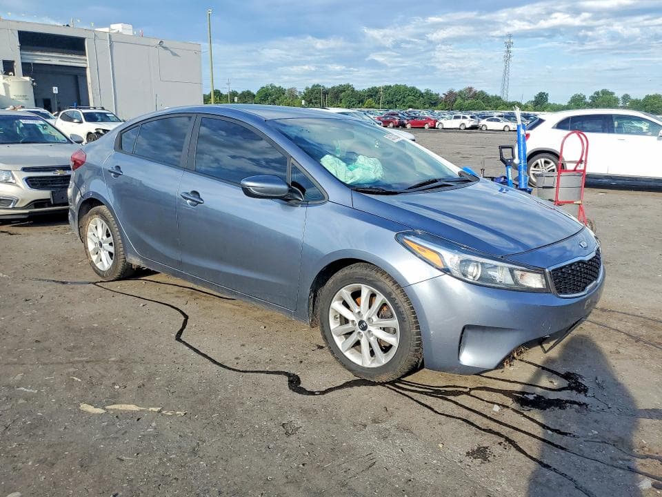 2017 KIA FORTE S 4