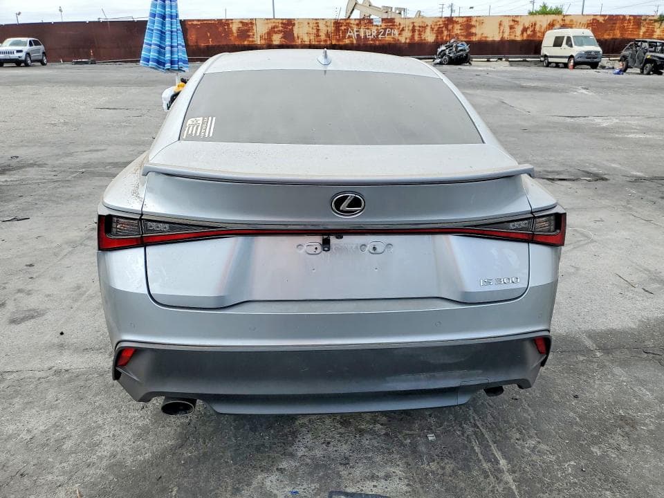 2021 LEXUS IS 300 6