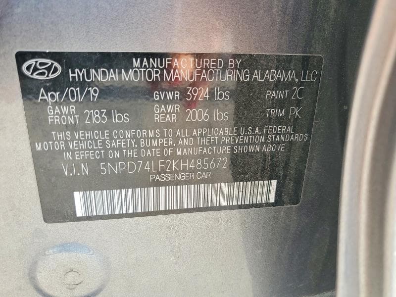 2019 HYUNDAI ELANTRA SE 12