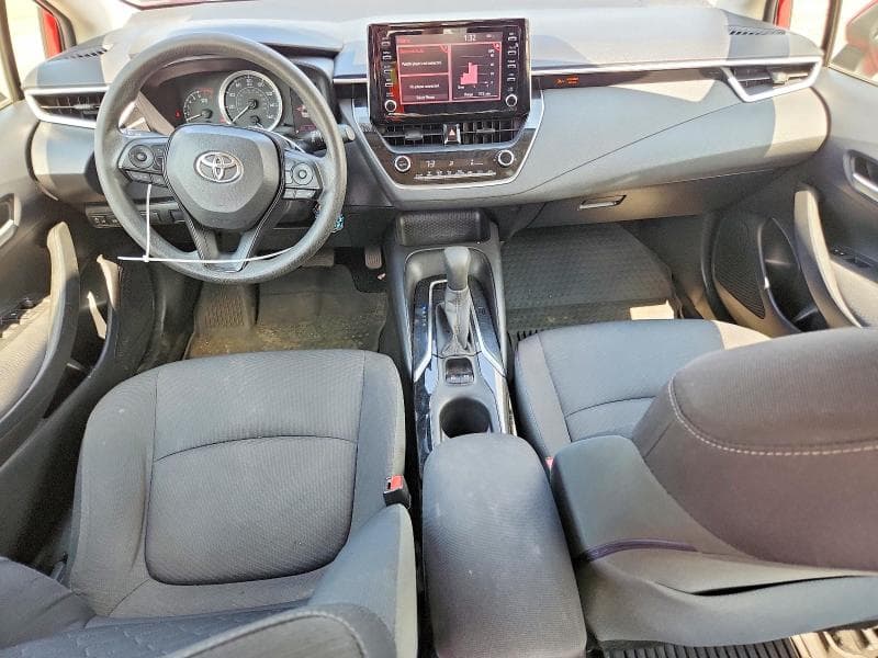 2020 TOYOTA COROLLA LE 8