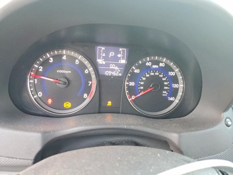 2017 HYUNDAI ACCENT SE 9
