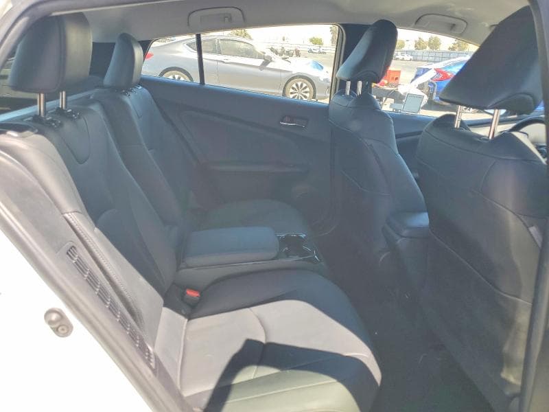 2017 TOYOTA PRIUS PRIME ADVANCED 10