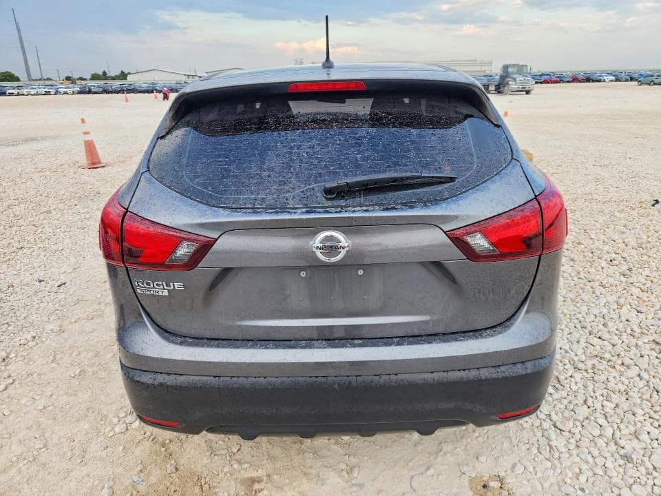 2018 NISSAN ROGUE SPORT S 6