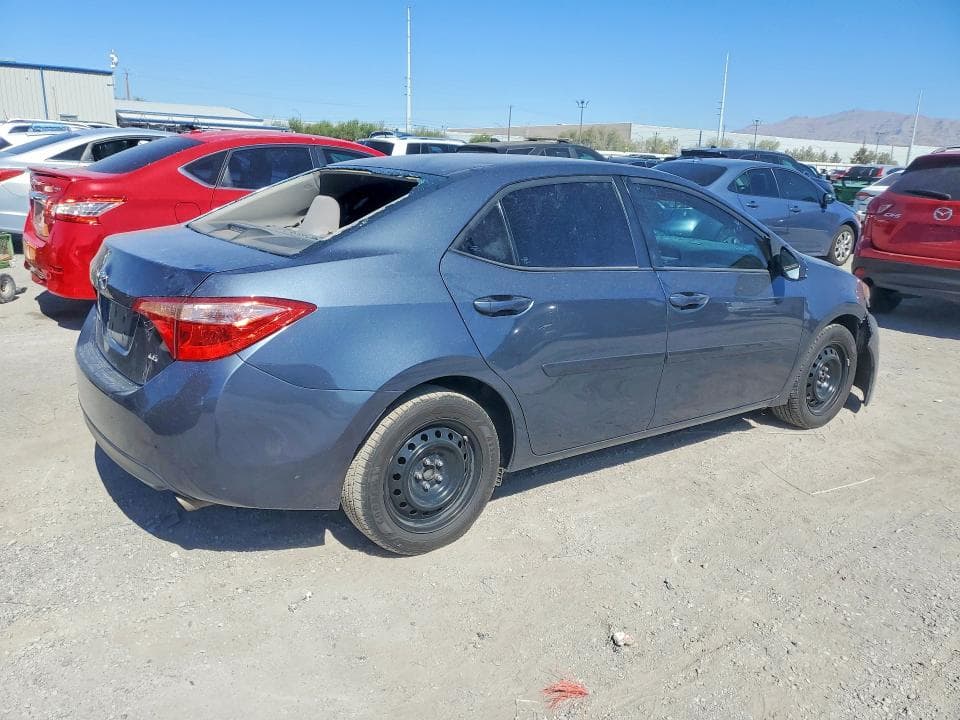 2017 TOYOTA COROLLA LE 3