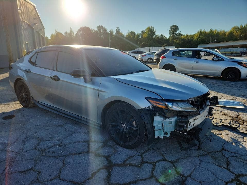 2022 TOYOTA CAMRY XSE V6 4
