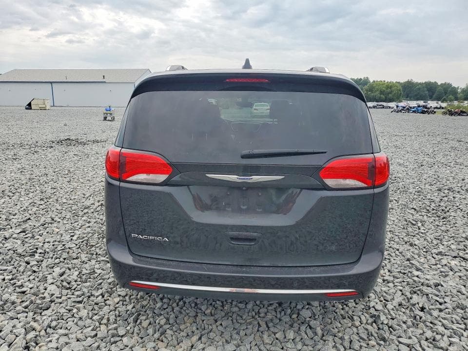 2018 CHRYSLER PACIFICA TOURING L PLUS 6