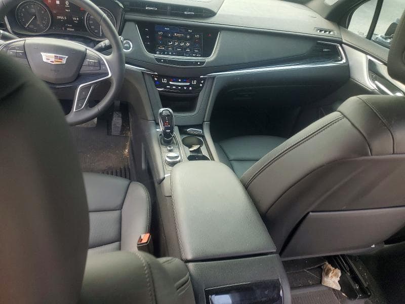 2026 CADILLAC XT5 PREMIUM LUXURY 8