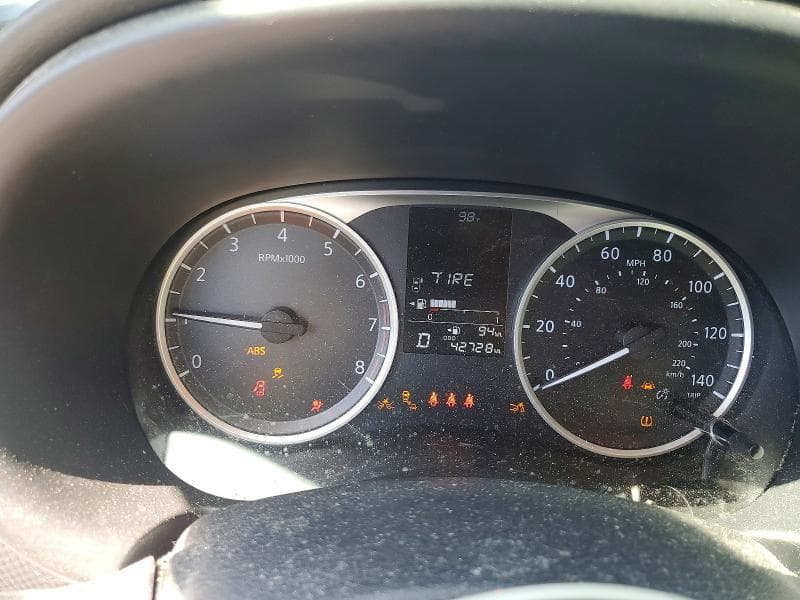 2024 NISSAN KICKS S 9