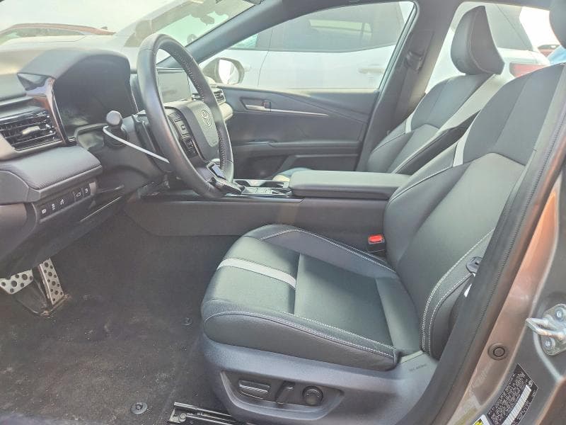 2025 TOYOTA CAMRY SE 7