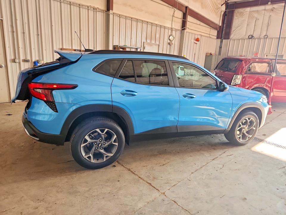 2025 CHEVROLET TRAX 1LT 3