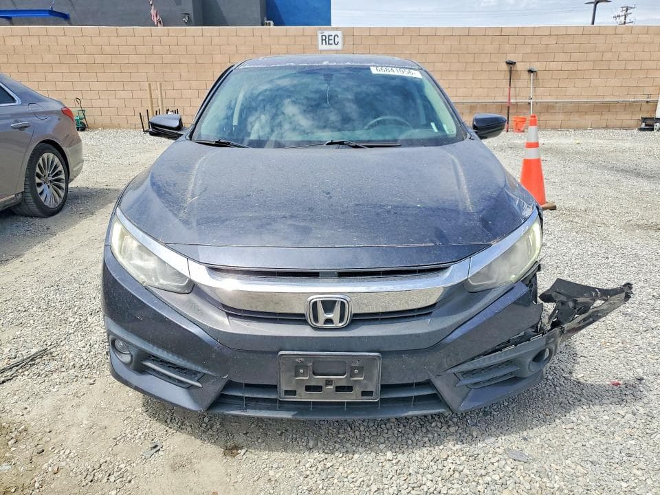 2017 HONDA CIVIC EX 5