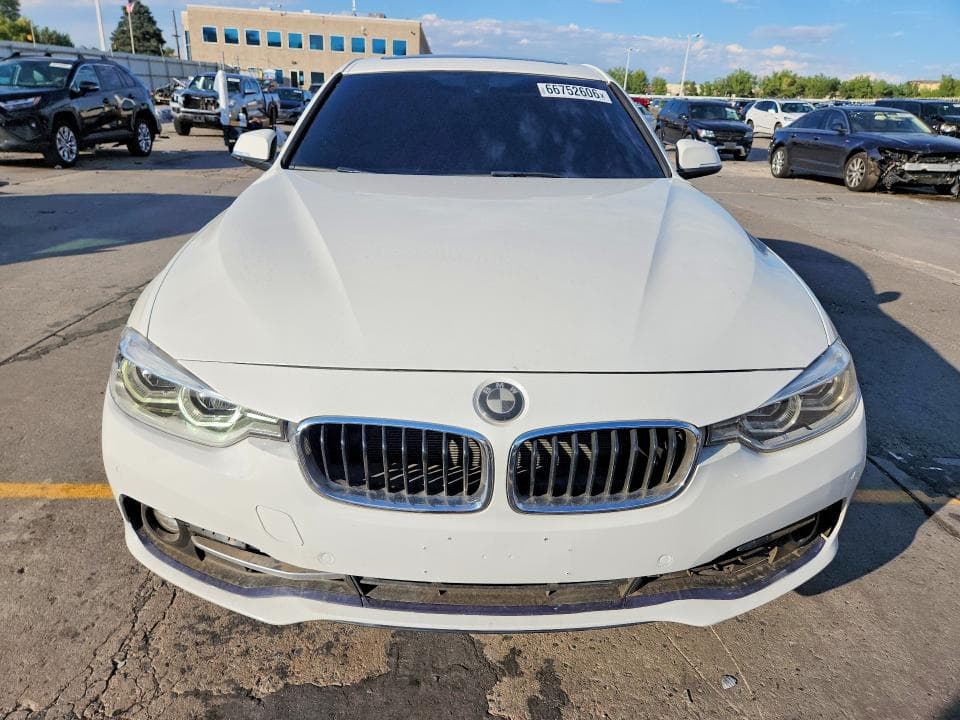 2017 BMW 330 XI 5