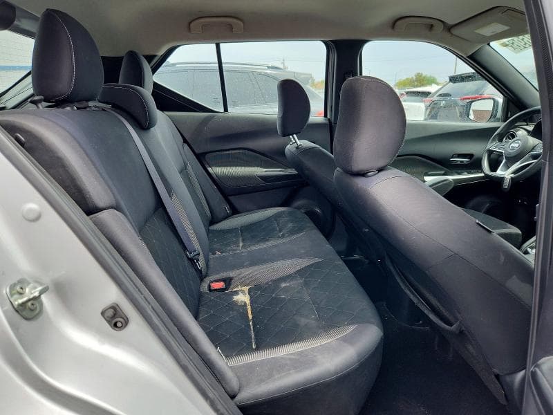 2020 NISSAN KICKS SV 10