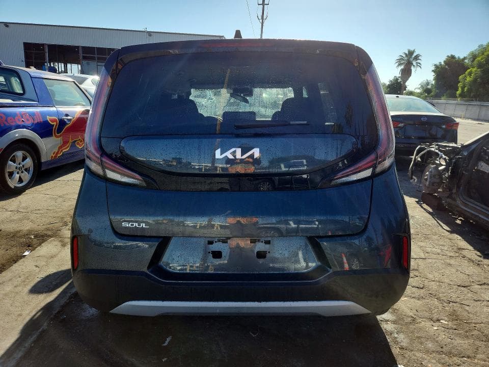 2025 KIA SOUL LX 6