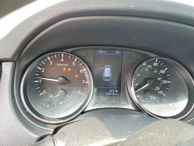 2018 NISSAN ROGUE S 9