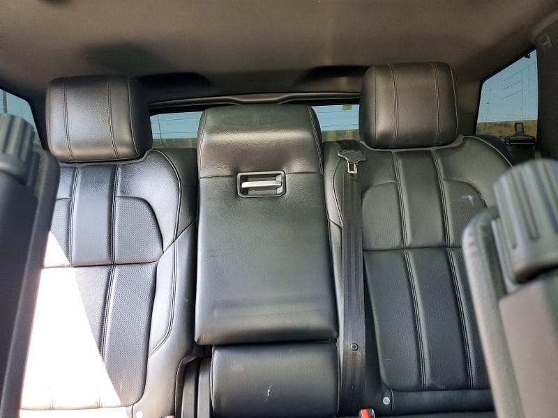 2017 LAND ROVER RANGE ROVER SPORT SE 10