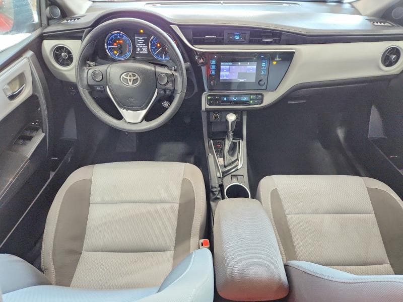 2017 TOYOTA COROLLA LE 8