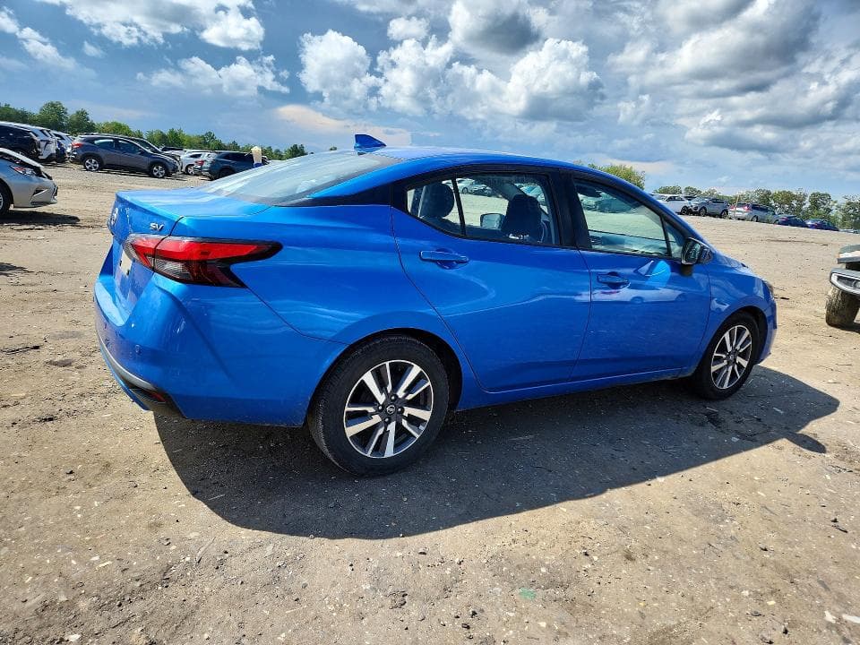 2020 NISSAN VERSA SV 3