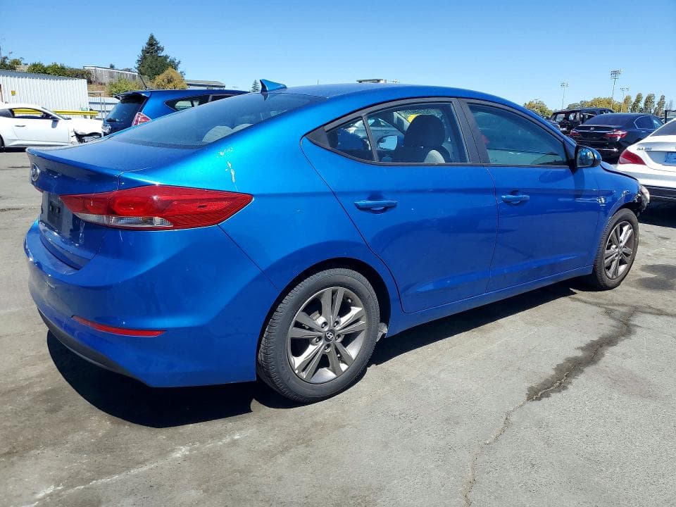 2017 HYUNDAI ELANTRA SE 3