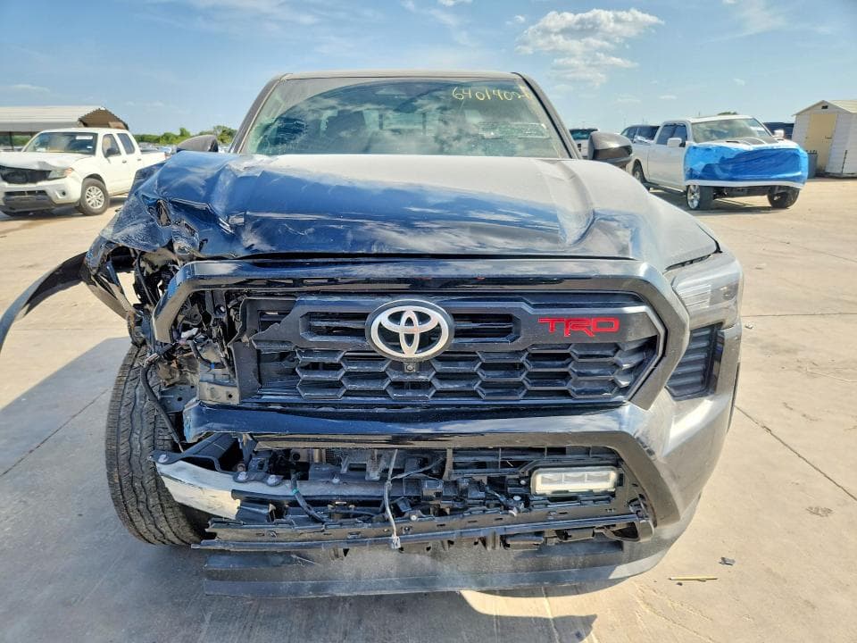 2025 TOYOTA TACOMA TRD OFF-ROAD HV 5