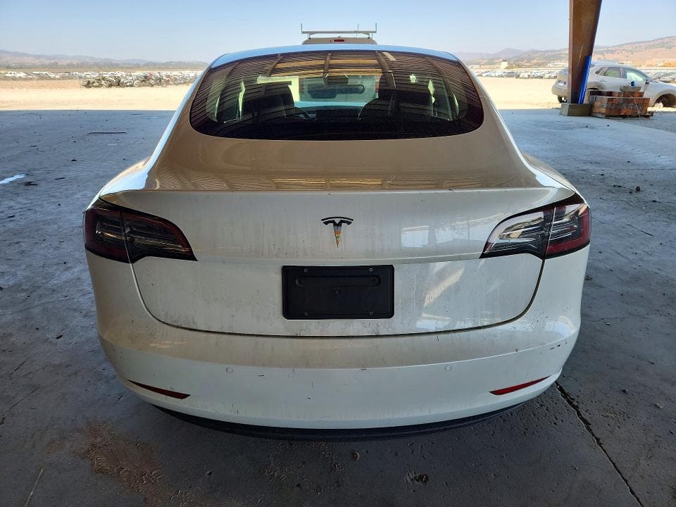 2021 TESLA MODEL 3 6