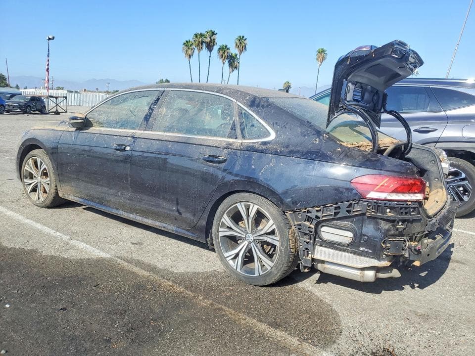 2020 VOLKSWAGEN PASSAT SEL 2