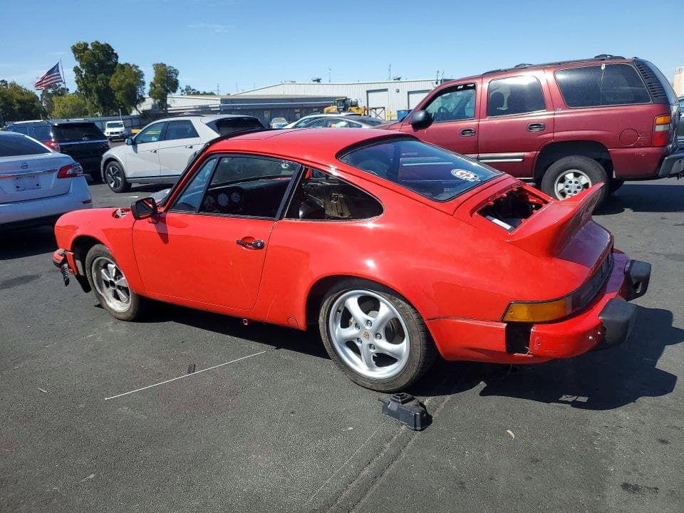 1977 PORSCHE 911 2