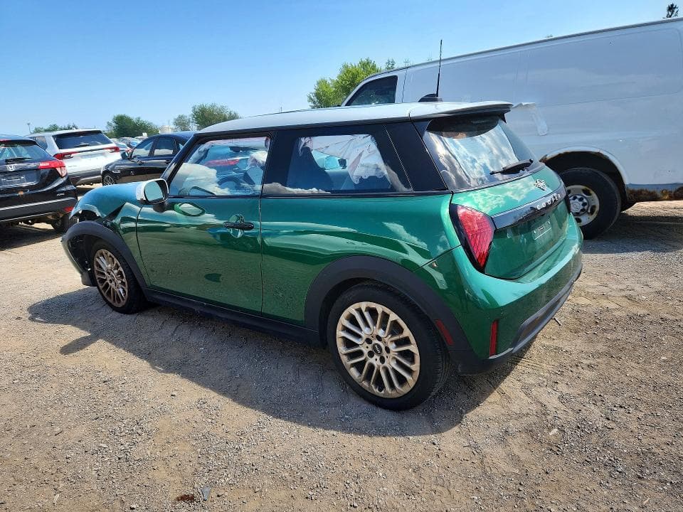 2025 MINI COOPER S 2