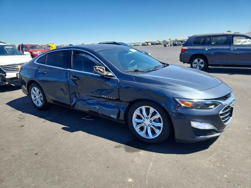 2020 CHEVROLET MALIBU LT 4