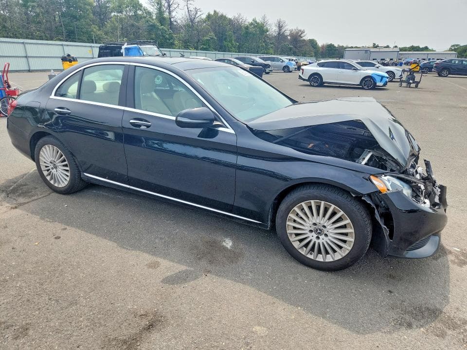 2017 MERCEDES-BENZ C 300 4MATIC 4