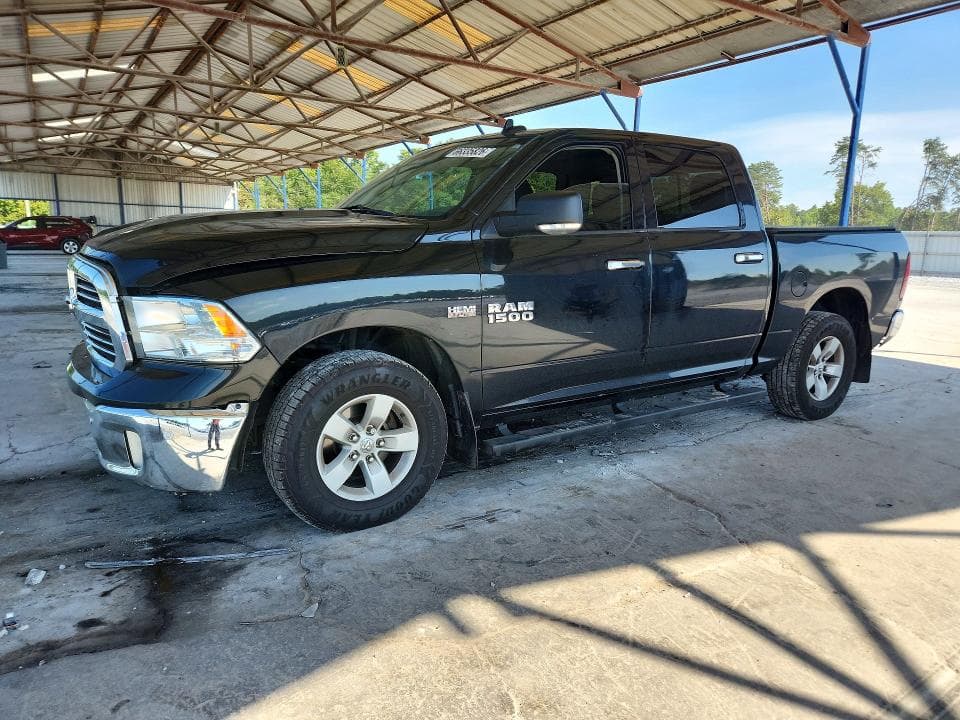 2018 RAM 1500 SLT - 1