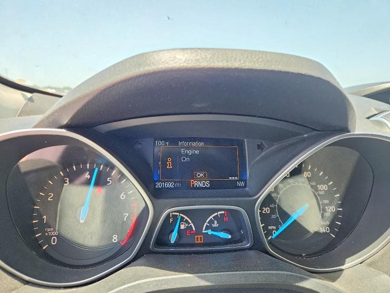 2017 FORD ESCAPE SE 9