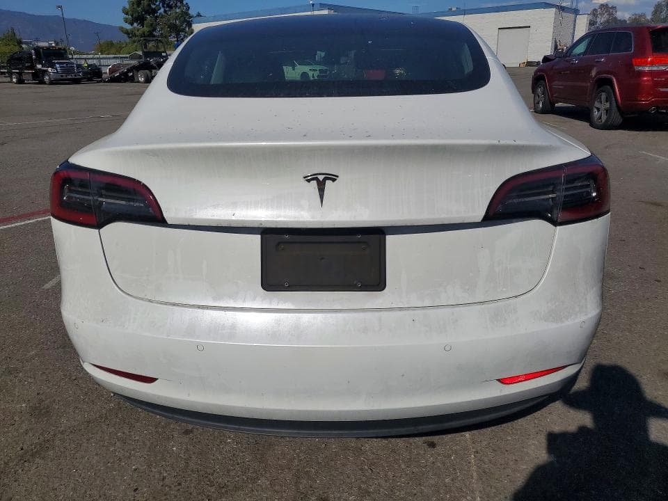 2019 TESLA MODEL 3 6