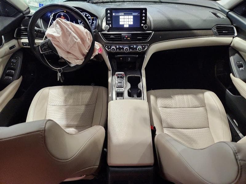 2019 HONDA ACCORD TOURING 8