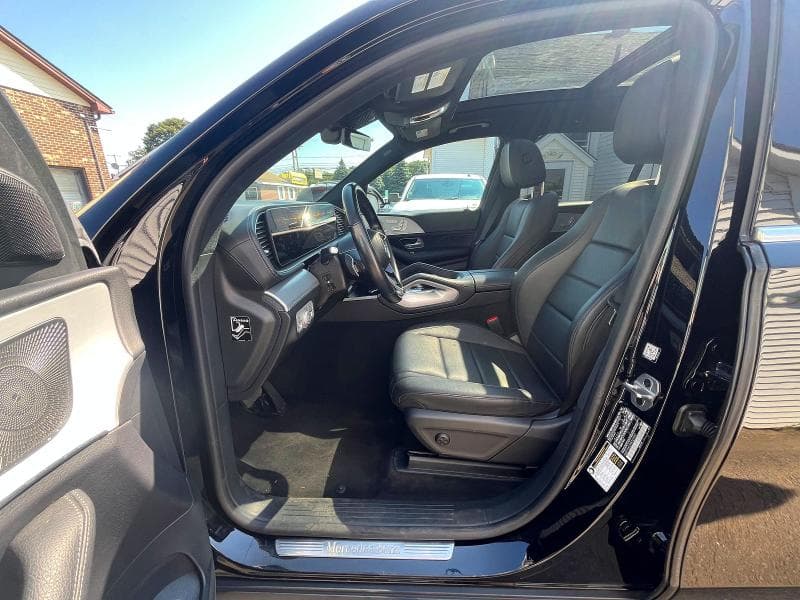 2024 MERCEDES-BENZ GLS 450 4MATIC 8