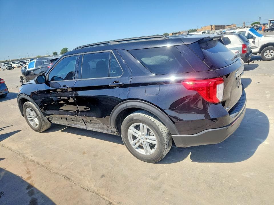 2023 FORD EXPLORER XLT 2