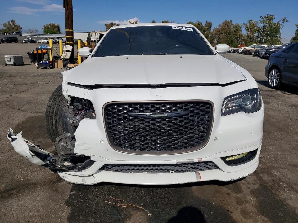 2017 CHRYSLER 300 S 5