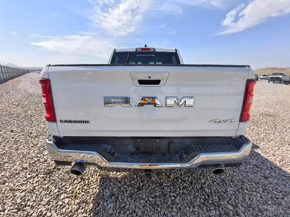 2025 RAM 1500 LARAMIE 6