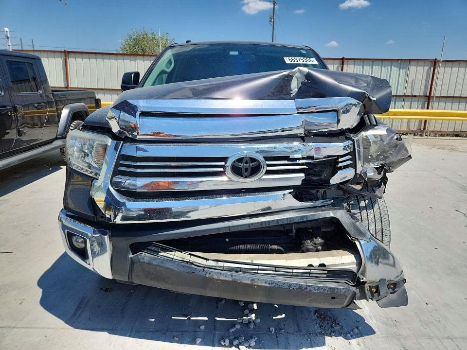 2017 TOYOTA TUNDRA CREWMAX SR5 5