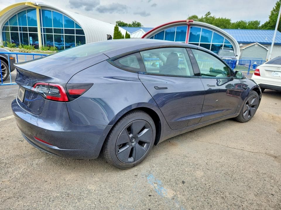 2021 TESLA MODEL 3 3