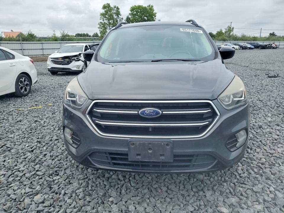 2017 FORD ESCAPE SE 5