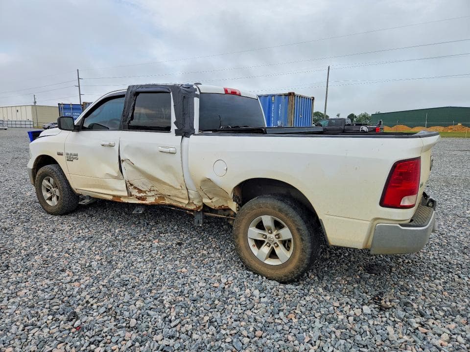 2019 RAM 1500 CLASSIC SLT 2