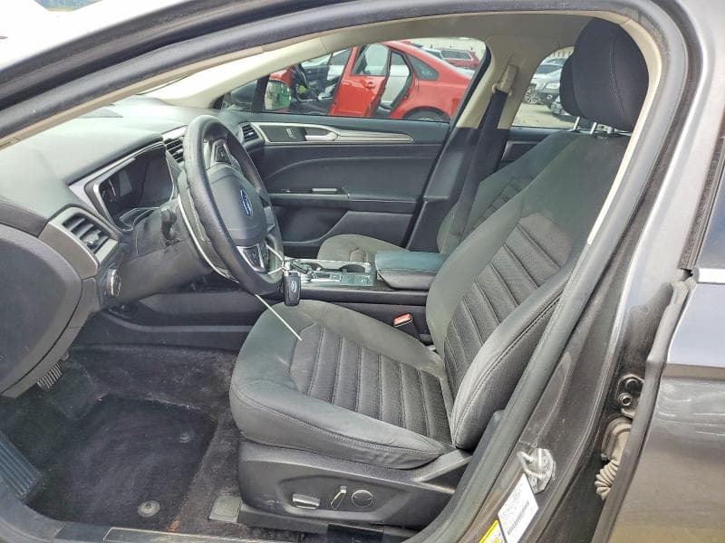 2017 FORD FUSION SE 7