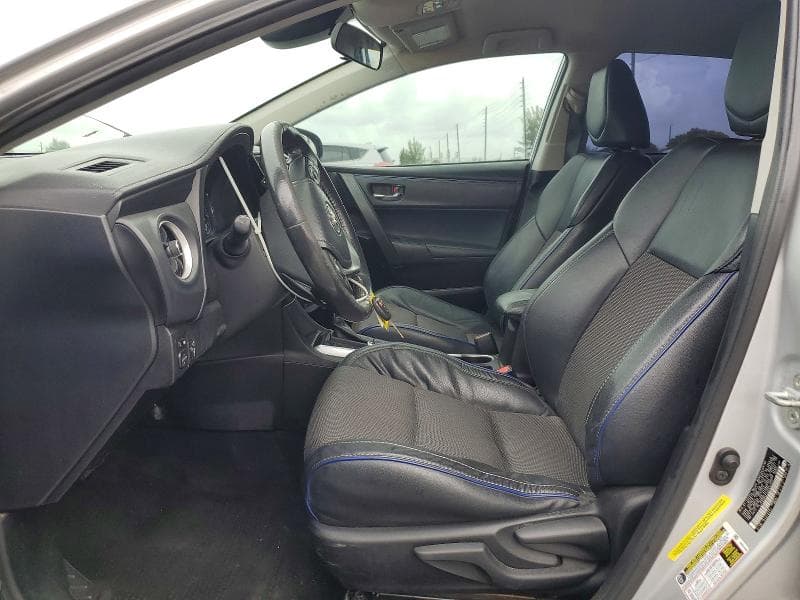 2017 TOYOTA COROLLA SE 7