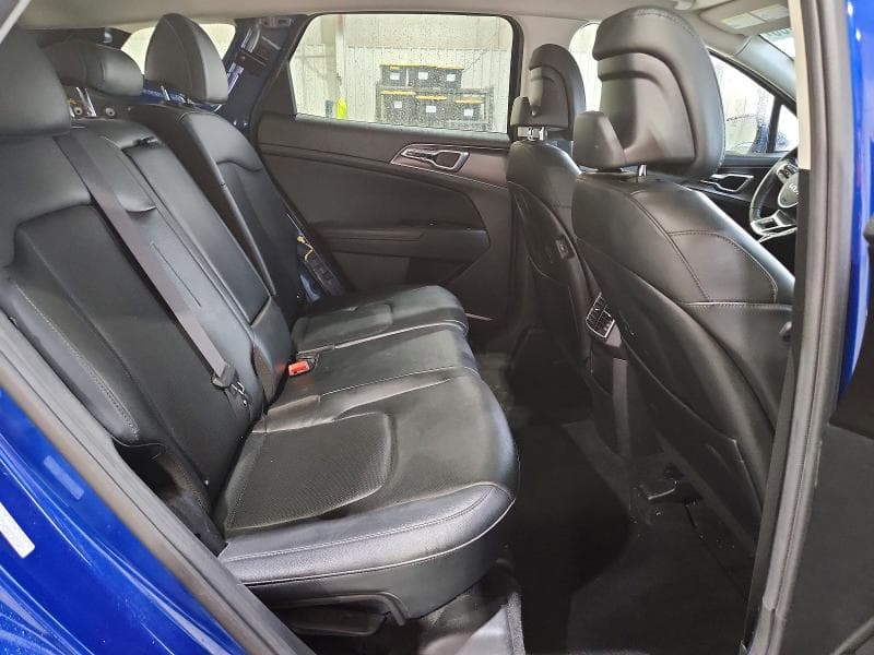 2025 KIA SPORTAGE EX 11