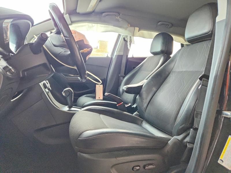 2021 CHEVROLET TRAX 1LT 7